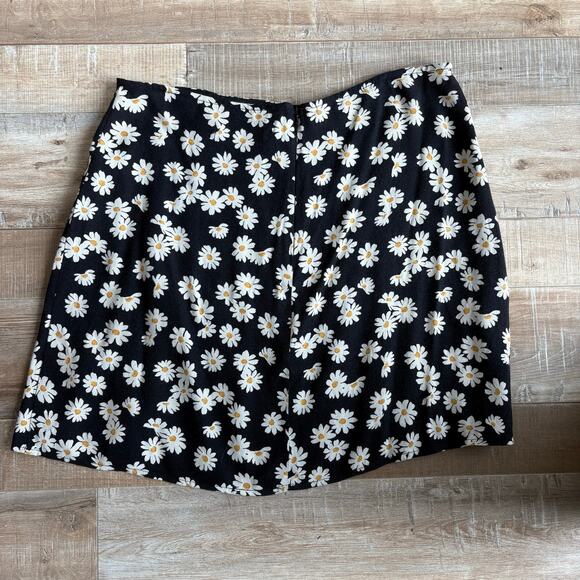 Reformation Margot Daisy Print Mini Skirt Size 4 - Picture 3 of 5
